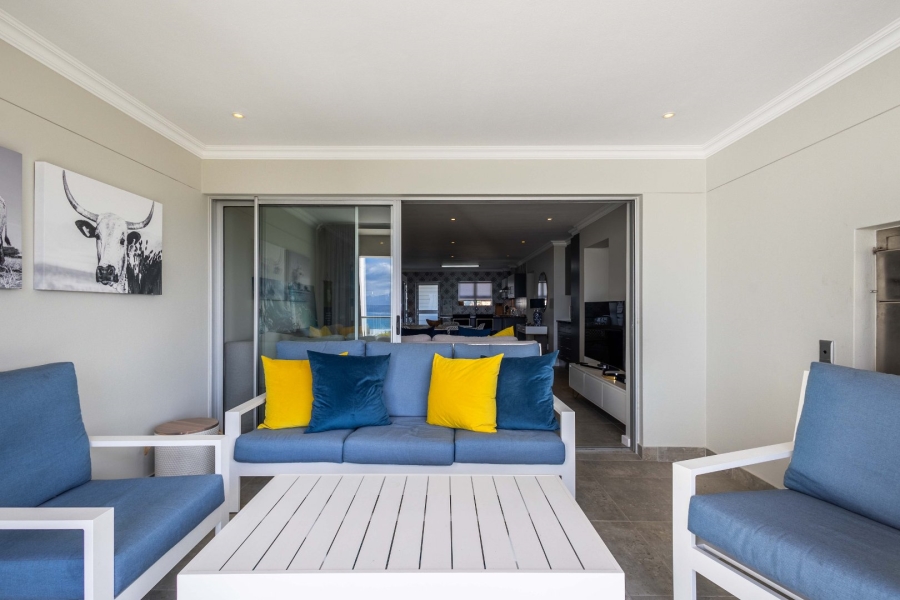 3 Bedroom Property for Sale in Upper Main Street Western Cape